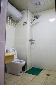 ג'יוג'איגואו Yixinyuan Hotel מראה חיצוני תמונה
