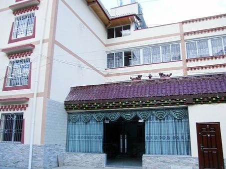 ג'יוג'איגואו Yixinyuan Hotel מראה חיצוני תמונה